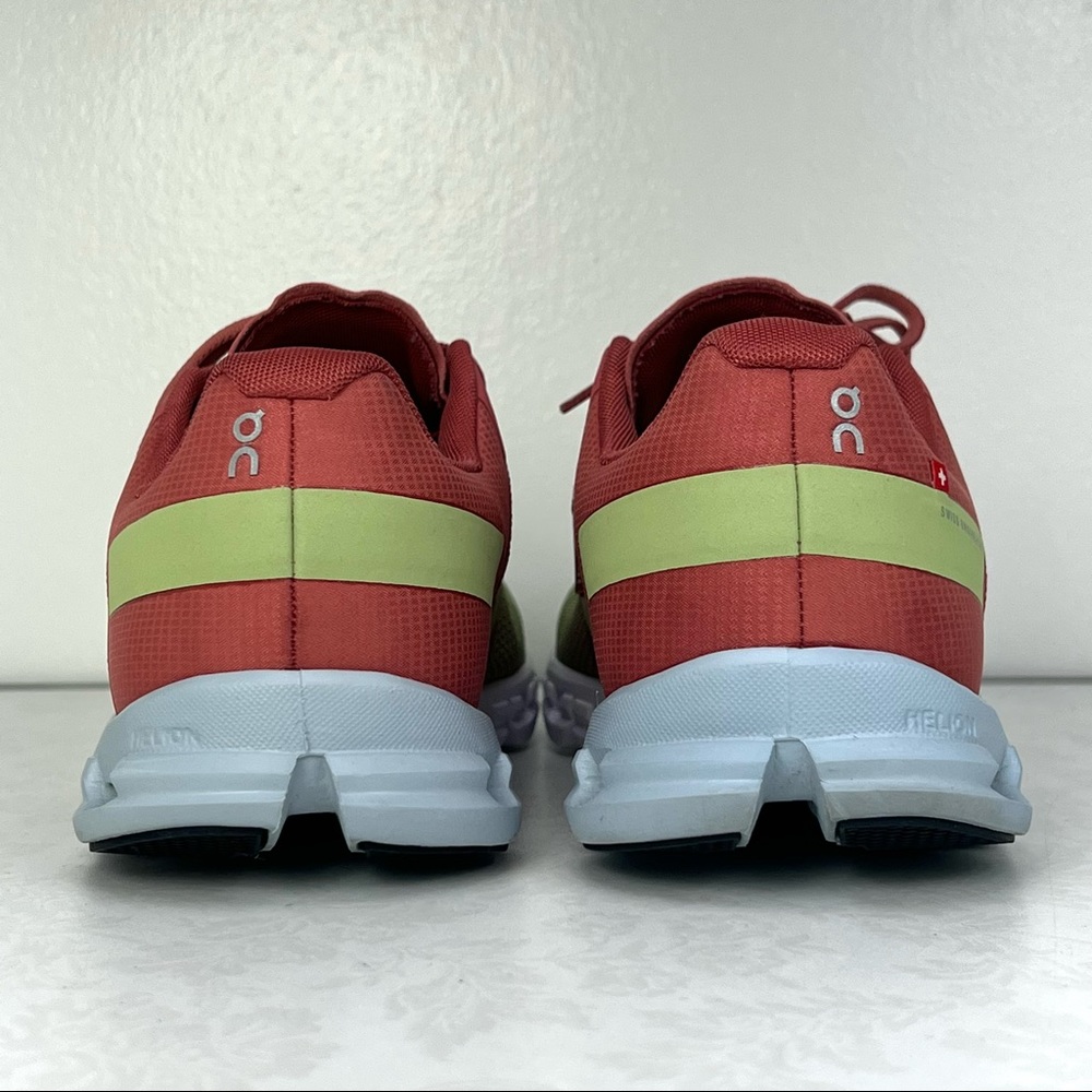 On Running Women’s Cloudflow V2 Running Shoes Gua… - image 3